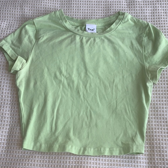 Aritzia Tops - Artzia – TNA cropped Lycra and cotton tee xxs